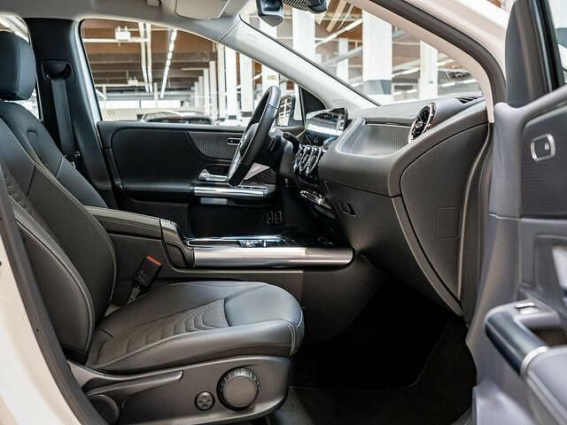Gebraucht Mercedes B250e Advanced 163 PS (119 kW) 2024 Weiß Van / Kleinbus