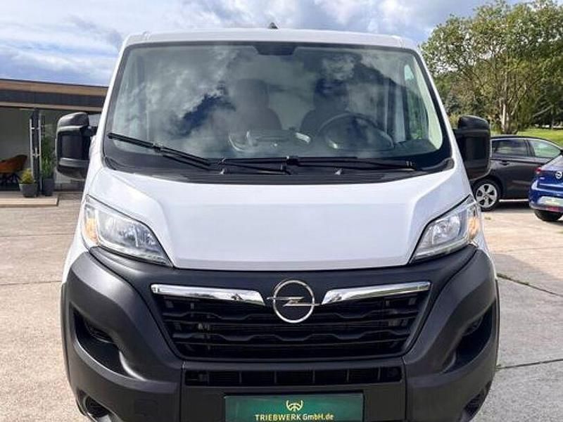 Gebraucht Opel Movano 140 PS (102 kW) 2022 Weiß Van