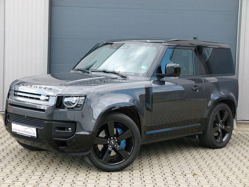 Gebraucht Land Rover Defender 525 PS (386 kW) 2021 Carpathian grey SUV