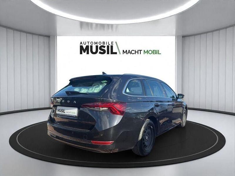 Gebraucht Skoda Octavia 2022 Schwarz