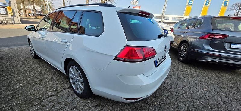 Gebraucht VW Golf VII Cup 110 PS (80 kW) 2015 Weiß Limousine