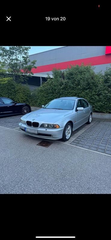 Gebraucht BMW 525 192 PS (141 kW) 2001 Silber Limousine
