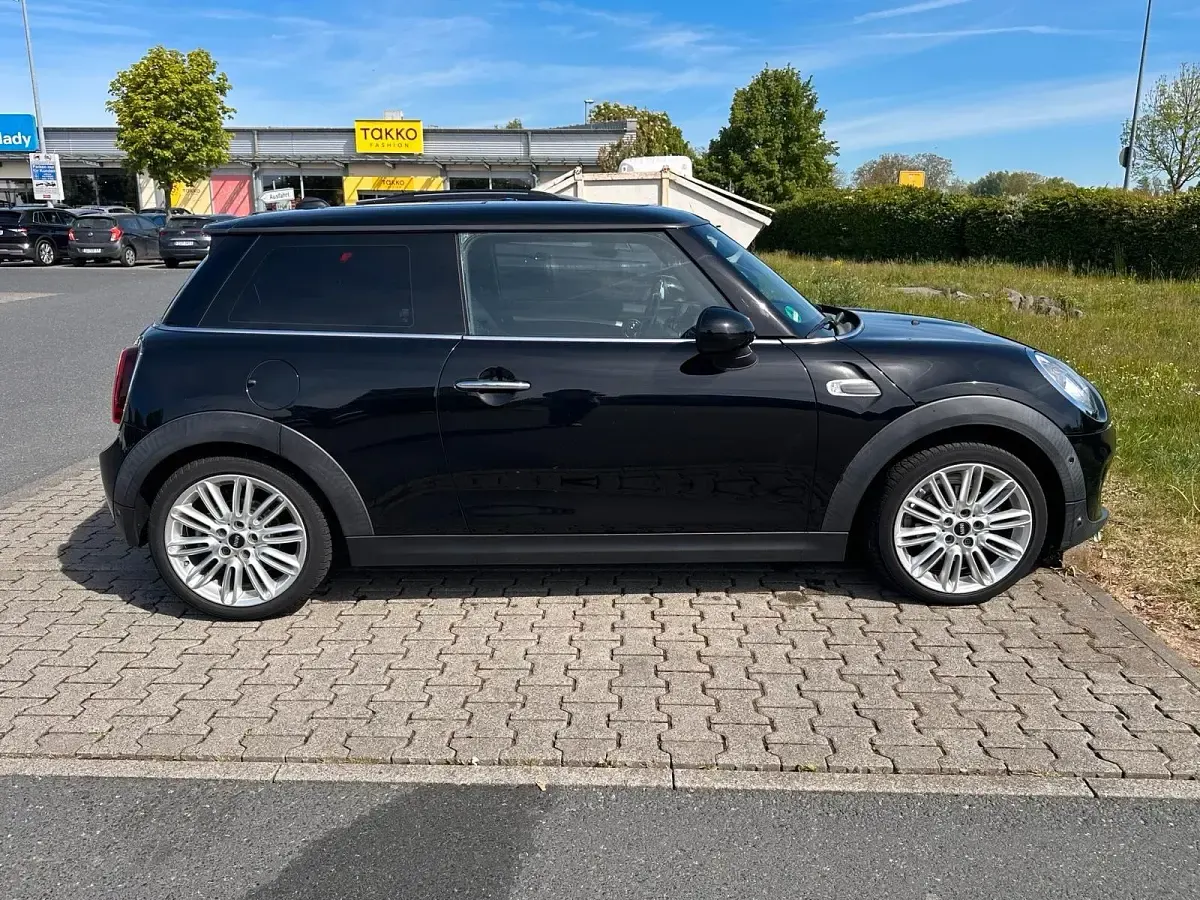 Usata Mini Cooper 85 CV (62 kW) 2014 Nero Utilitaria