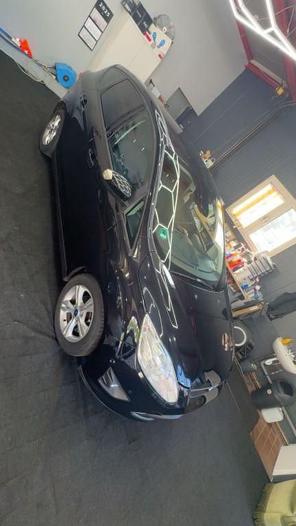 Gebraucht Ford C-MAX Champions Edition 101 PS (74 kW) 2013 Schwarz Van / Kleinbus