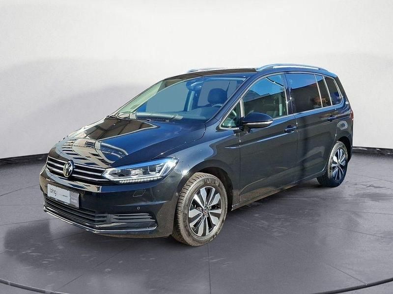 Gebraucht VW Touran Comfortline 150 PS (110 kW) 2025 Schwarz Van / Kleinbus