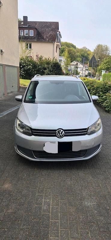 Gebraucht VW Touran 105 PS (77 kW) 2011 Silber Van / Kleinbus