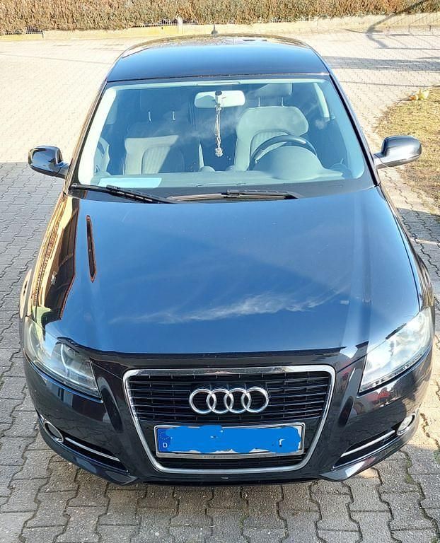 Gebraucht Audi A3 Ambition 125 PS (91 kW) 2011 Schwarz Kleinwagen
