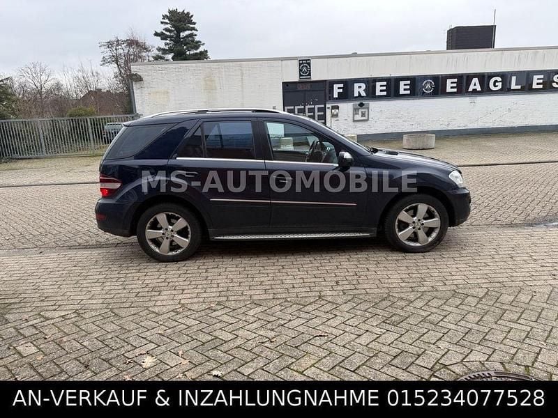 Gebraucht Mercedes ML420 306 PS (225 kW) 2008 Blau SUV