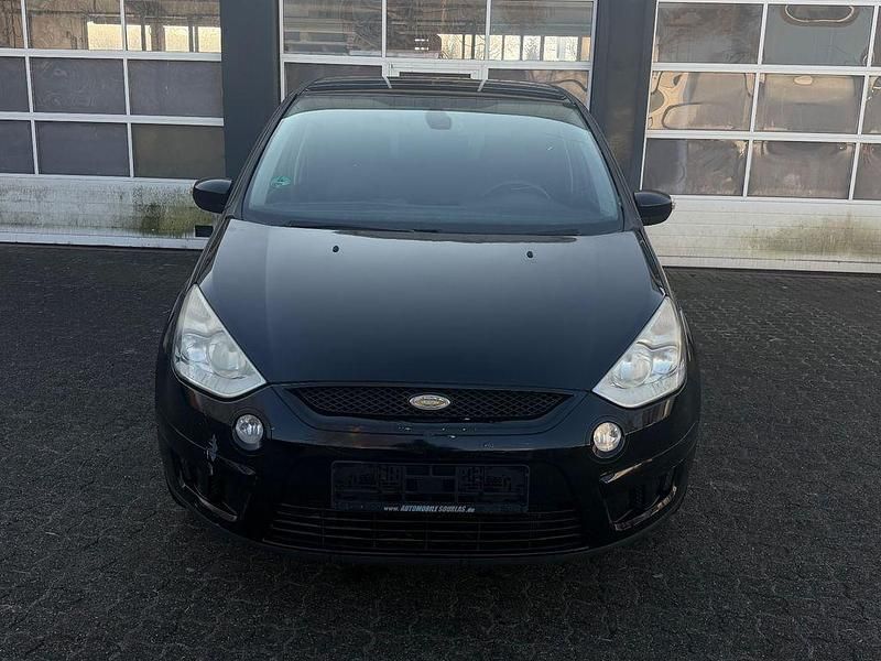 Gebraucht Ford S-MAX Trend 131 PS (96 kW) 2007 Schwarz Van / Kleinbus