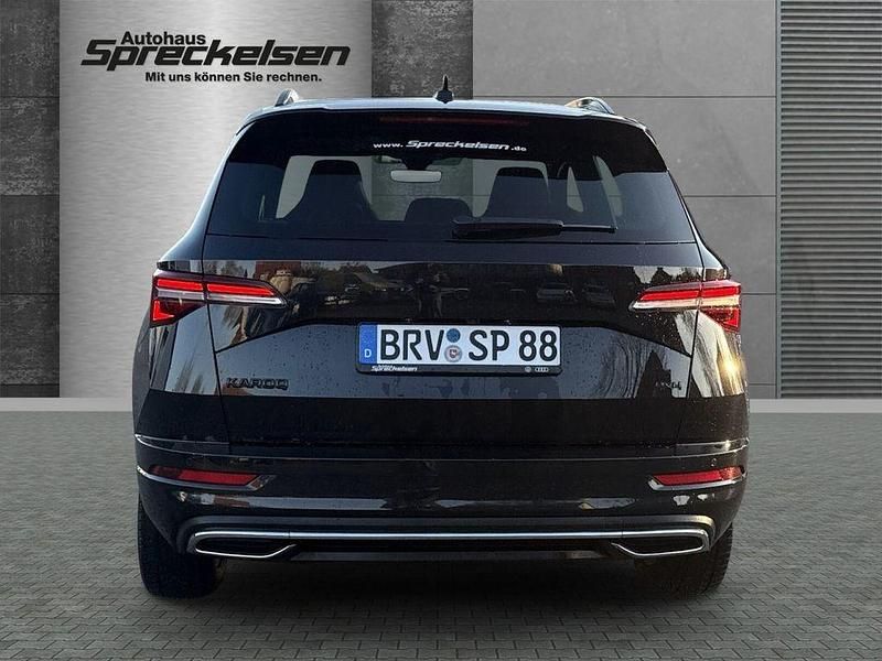 Gebraucht Skoda Karoq SportLine 150 PS (110 kW) 2024 Schwarz SUV