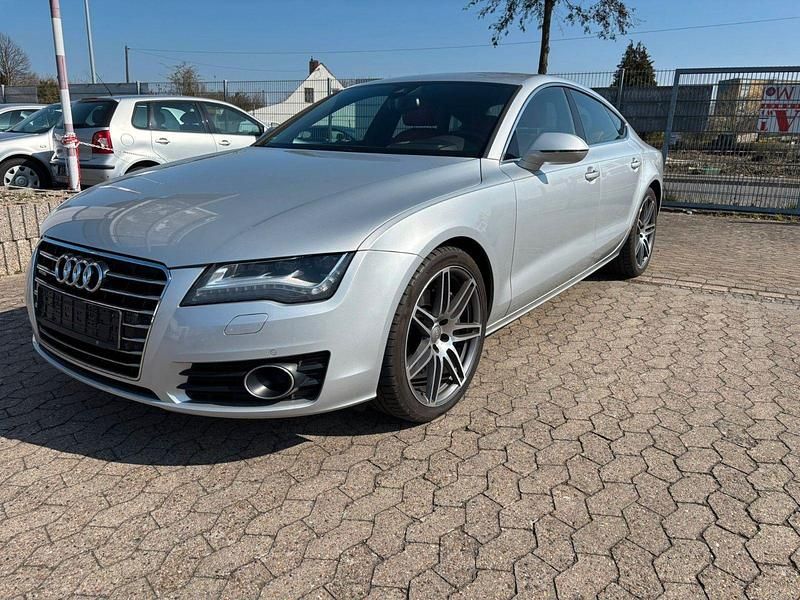 Gebraucht Audi A7 Sportback Ambiente 310 PS (228 kW) 2013 Silber Kleinwagen