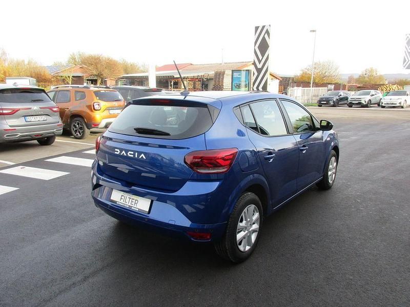 Gebraucht Dacia Sandero Expression 91 PS (66 kW) 2024 Blau Limousine