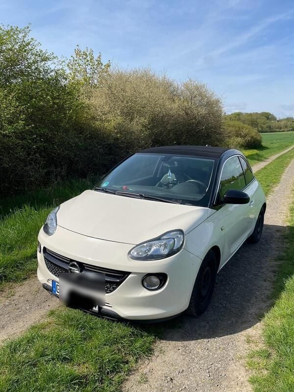 Weiß Gebraucht 2018 Opel Adam Kleinwagen | 6.000 € (Guter Preis) - Bild 1/4