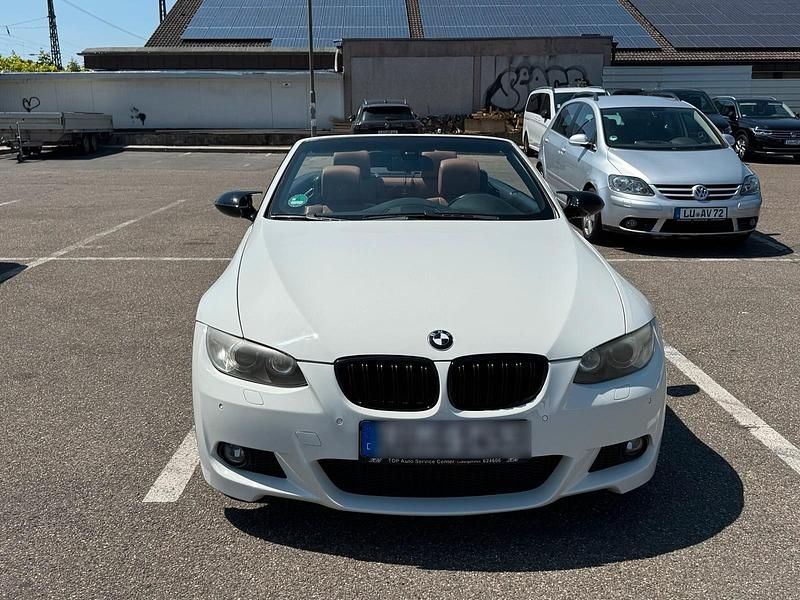 Weiß Gebraucht 2008 BMW 335 Cabriolet Cabrio | 16.900 € (Fairer Preis) - Bild 1/4