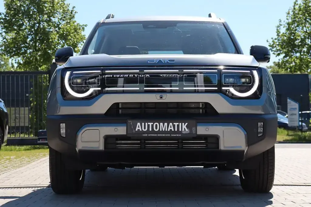 Neu Baic BJ30 280 PS (205 kW) 2026 Grau SUV