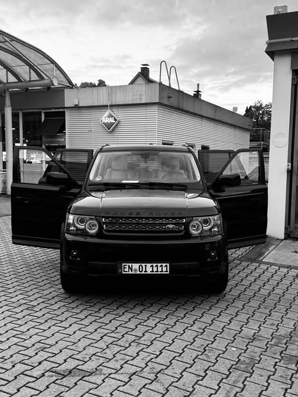 Braun Gebraucht 2011 Land Rover Range Rover Sport SUV | 11.000 € (Superpreis) - Bild 1/4