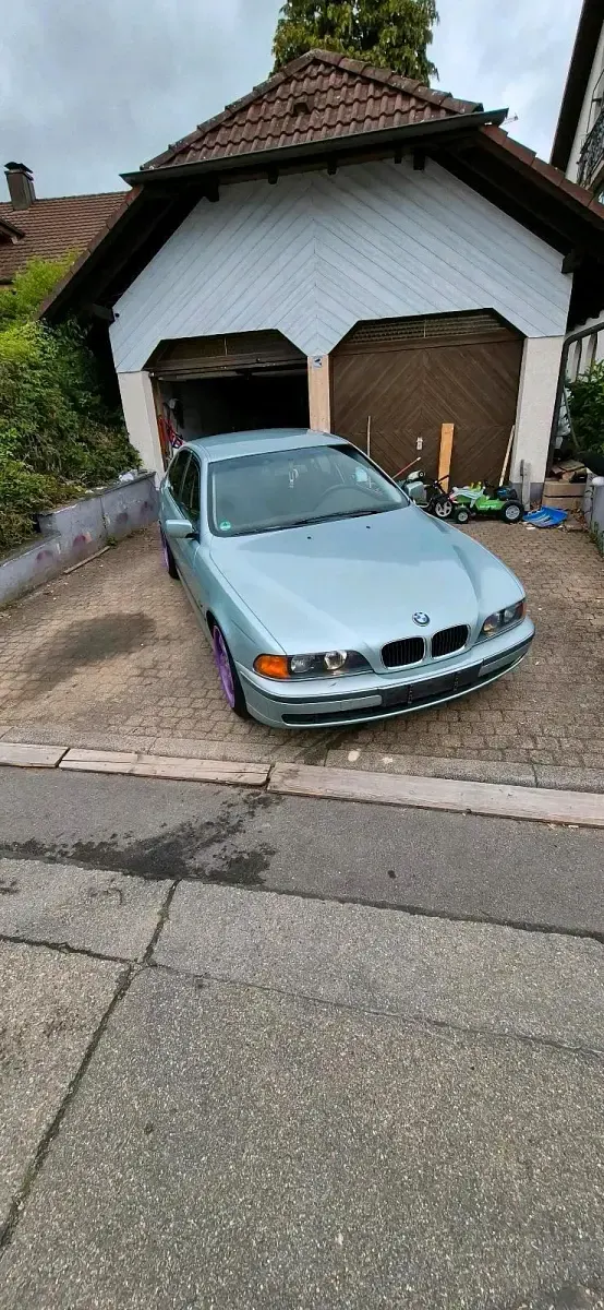 Gebraucht BMW 520 150 PS (110 kW) 1997 Grün Limousine