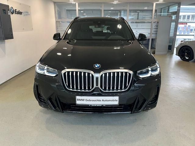 Gebraucht BMW X3 M Sport 190 PS (139 kW) 2023 Saphirschwarz SUV