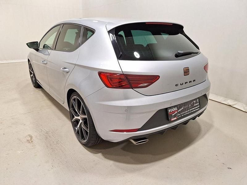 Gebraucht Cupra Leon 290 PS (213 kW) 2020 "urban" silber Limousine