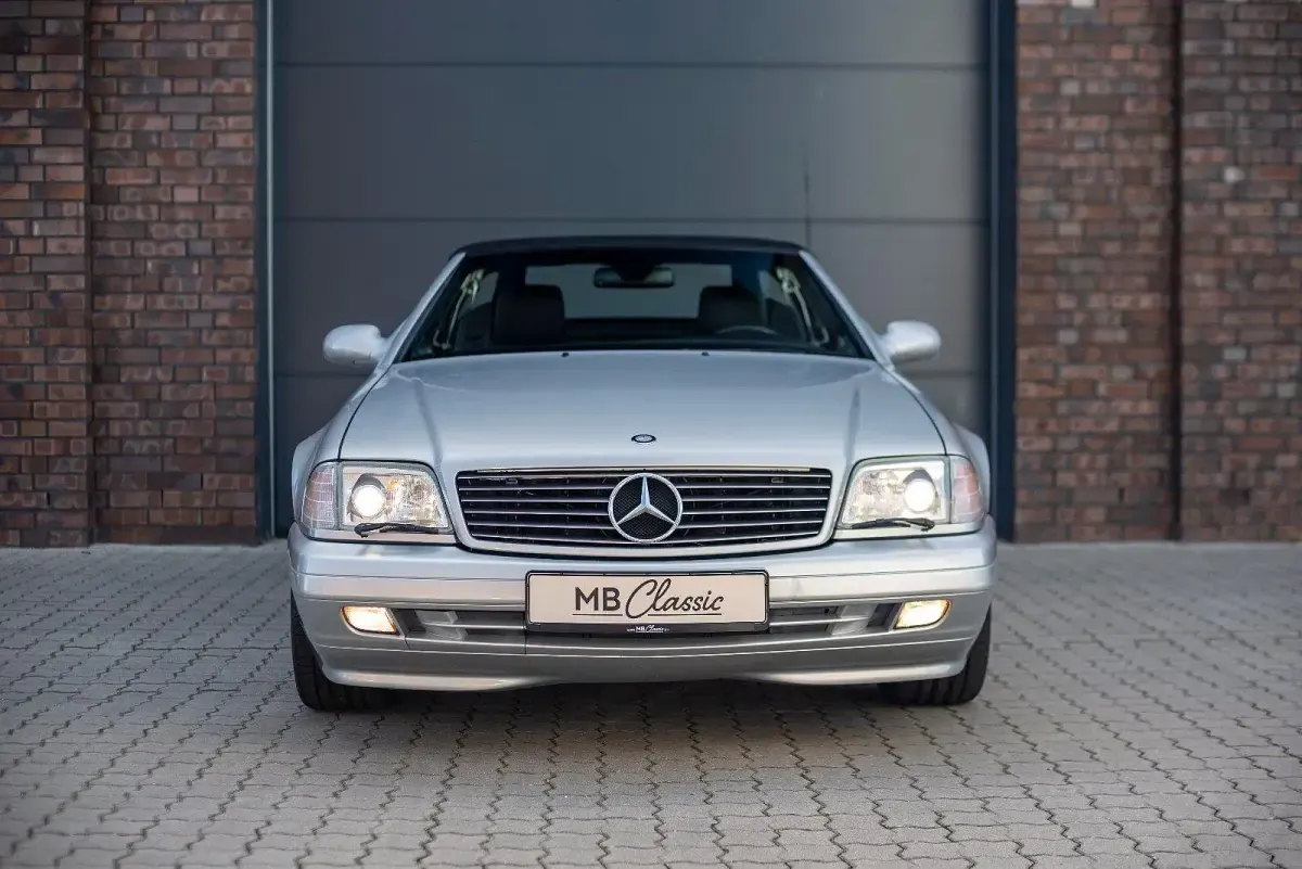 Gebraucht Mercedes SL280 204 PS (150 kW) 1999 Brillantsilber Cabrio