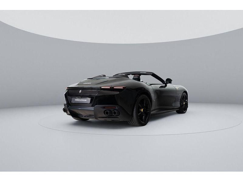 Gebraucht Ferrari Roma 620 PS (456 kW) 2024 Nero daytona Coupé