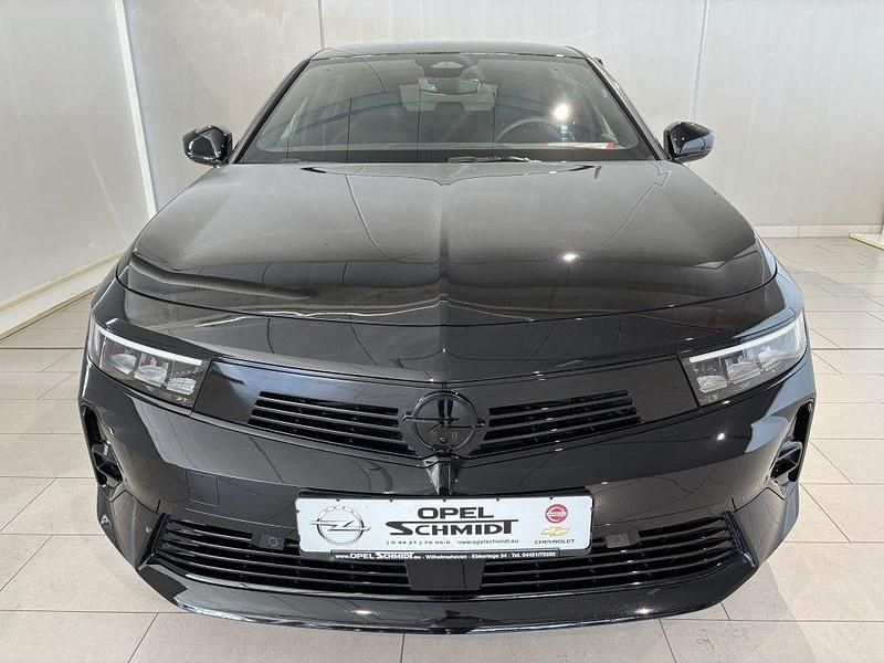 Gebraucht Opel Astra 131 PS (96 kW) 2025 Karbon schwarz metallic Limousine