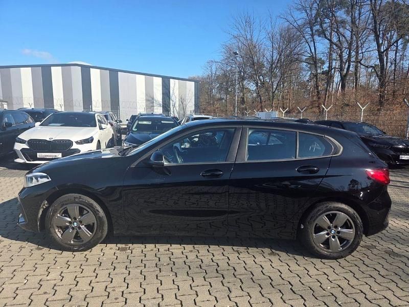 Gebraucht BMW 118 Advantage 136 PS (100 kW) 2023 Schwarz Kleinwagen