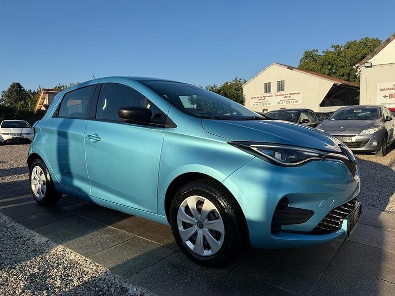 Grün Gebraucht 2020 Renault Zoe Life Kleinwagen | 9.499 € (Guter Preis) - Bild 1/4