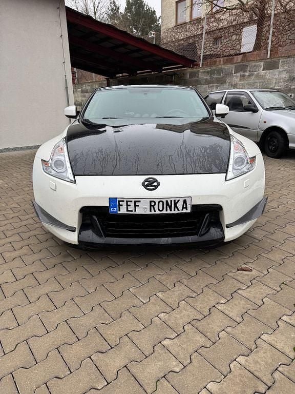 Weiß Gebraucht 2009 Nissan 370Z Pack | 24.900 € (Fairer Preis) - Bild 1/4