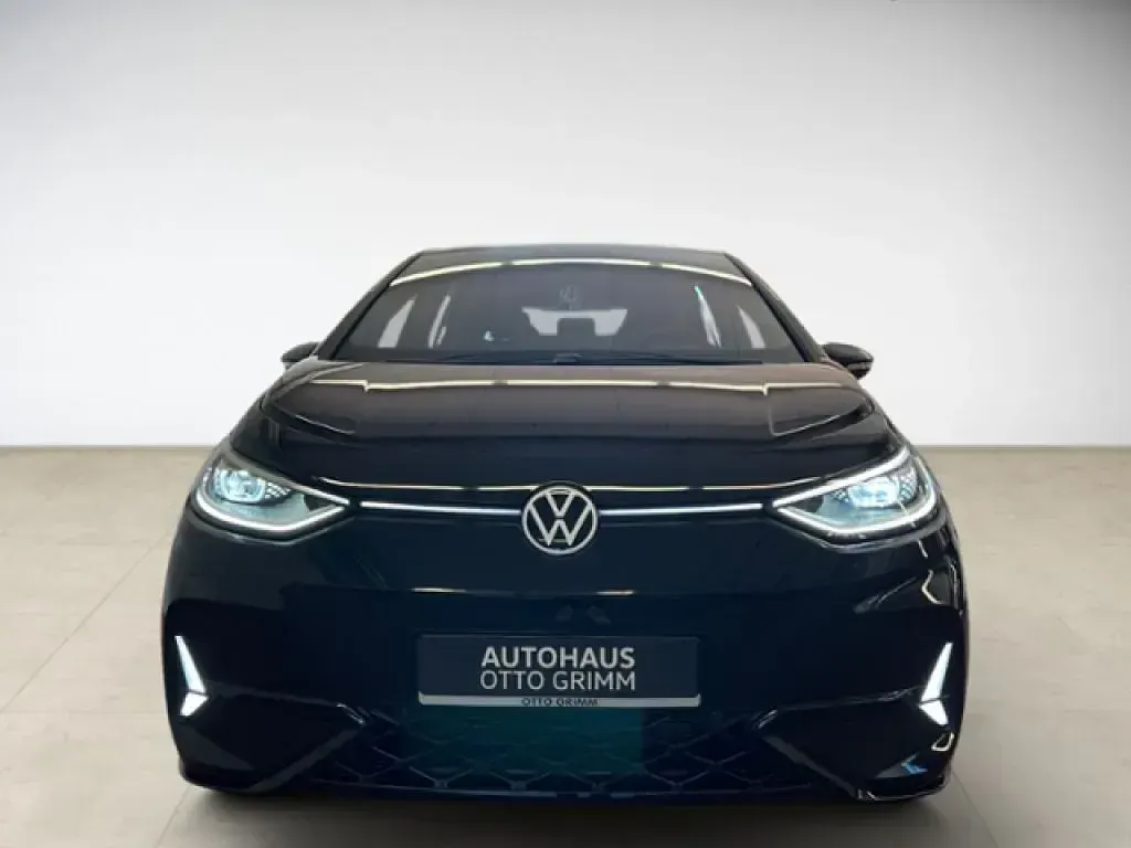 Gebraucht VW ID.3 210 kW (286 PS) 2025 Grenadillschwarz metallic / schwarz (metallic) Kleinwagen