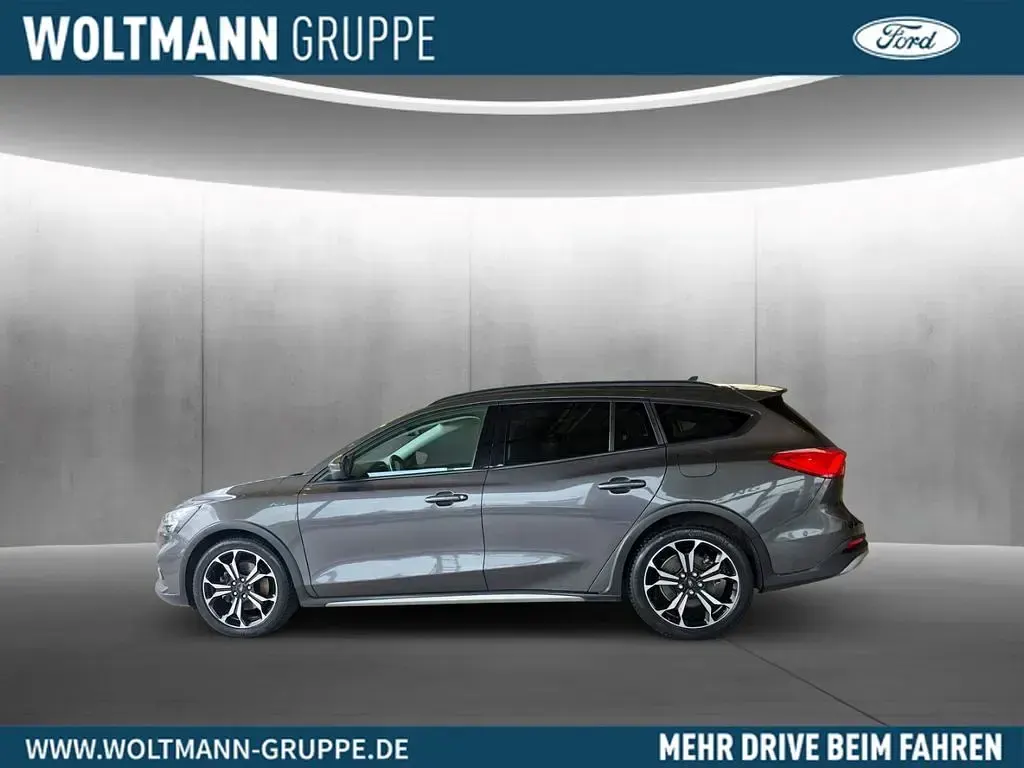 Gebraucht Ford Focus Active 150 PS (110 kW) 2020 Magneticgrau (metallic) Limousine
