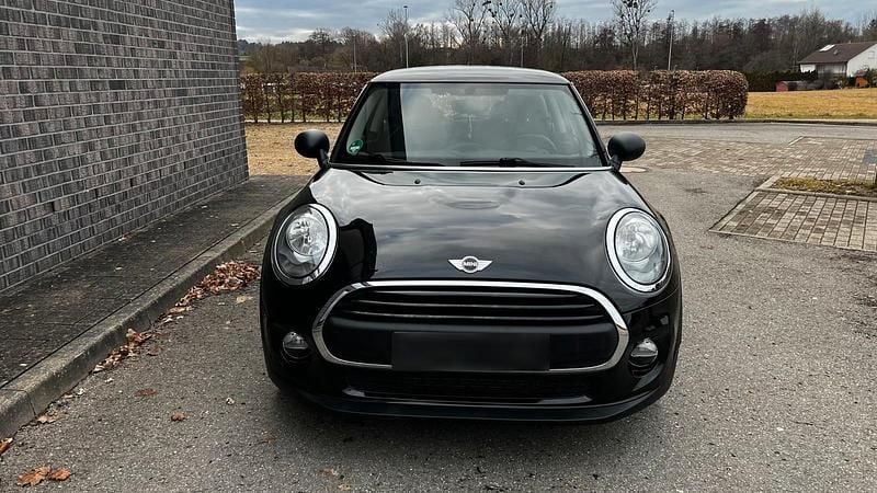 Second-hand Mini ONE 102 CP (75 kW) 2010 Negru Hatchback