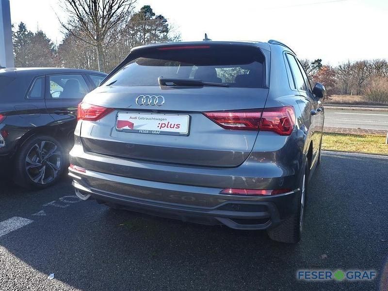 Gebraucht Audi Q3 Design 150 PS (110 kW) 2023 Daytonagrau perleffekt SUV