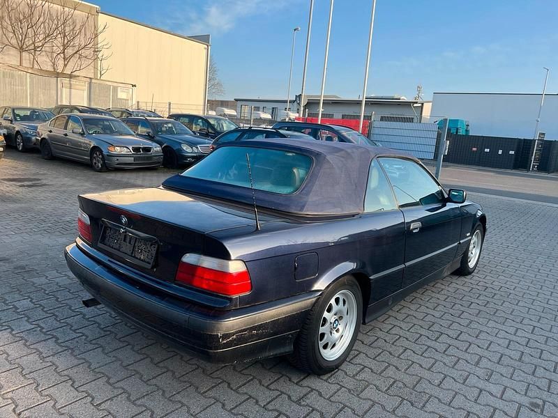 Gebraucht BMW 318 Cabriolet 116 PS (85 kW) 1998 Cabrio