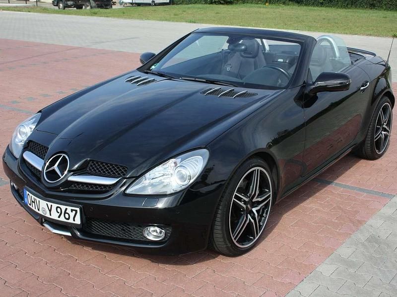 Schwarz Gebraucht 2010 Mercedes SLK350 Sport Edition Cabrio | 20.450 € (Teuer) - Bild 1/4