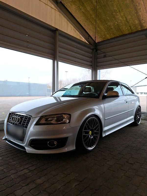 Gebraucht Audi S3 265 PS (194 kW) 2010 Silber Kleinwagen