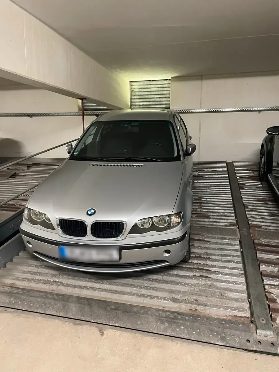 Gebraucht BMW 318 143 PS (105 kW) 2003 Silber Limousine
