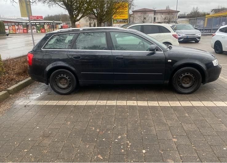 Gebraucht Audi A4 163 PS (119 kW) 2002 Schwarz Kombi