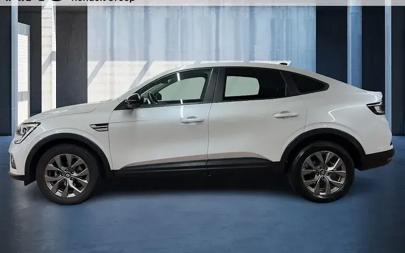 Second-hand Renault Arkana Evolution 140 CP (102 kW) 2024 Alb SUV