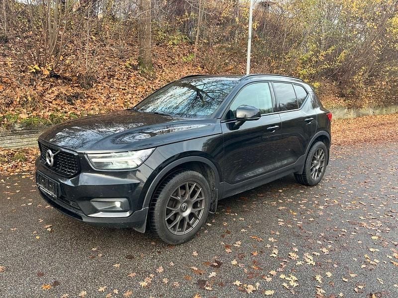 Gebraucht Volvo XC40 R-Design 156 PS (114 kW) 2018 Schwarz SUV