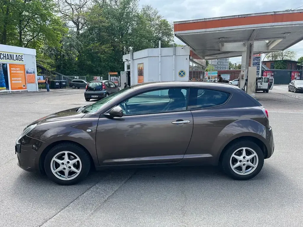 Gebraucht Alfa Romeo MiTo 95 PS (69 kW) 2013 Braun Kleinwagen