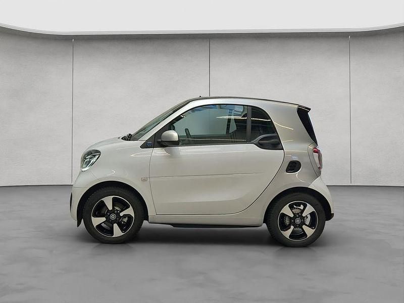 Gebraucht Smart ForTwo Electric Drive Passion 60 kW (82 PS) 2024 Weiß Coupé