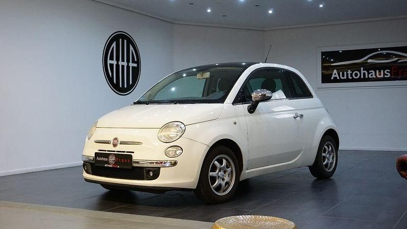 Weiß Gebraucht 2009 Fiat 500 Lounge Kleinwagen | 2.997 € - Bild 1/4