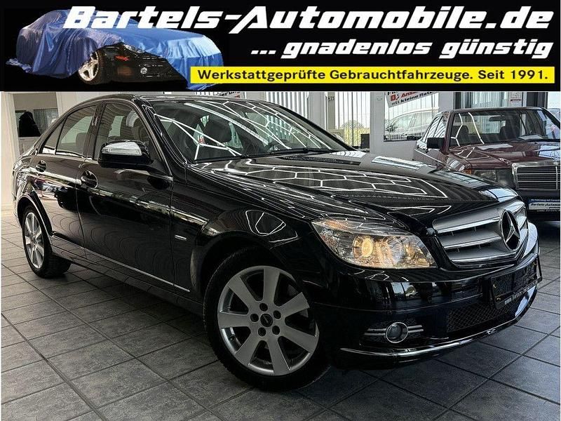 Obsidianschwarz metalliclack Gebraucht 2007 Mercedes C320 Avantgarde Limousine | 7.850 € (Fairer Preis) - Bild 1/4