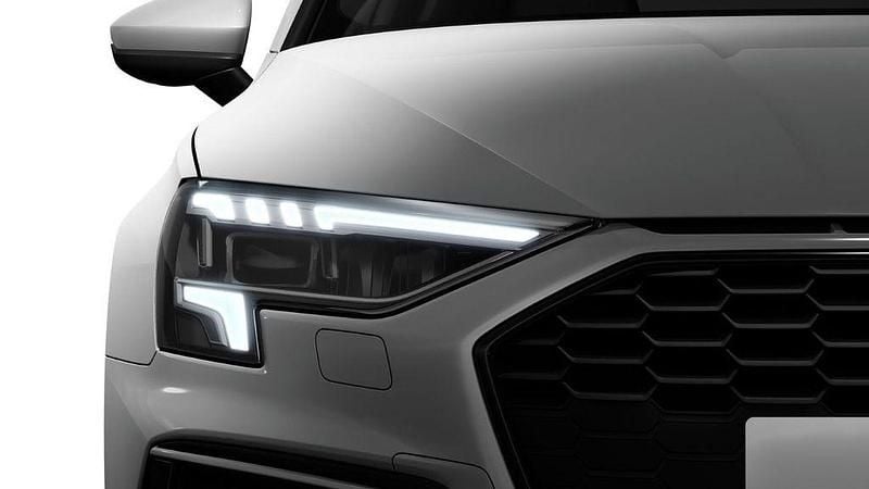 Gebraucht Audi A3 S-Line 110 PS (80 kW) 2023 Ibisweiß Limousine