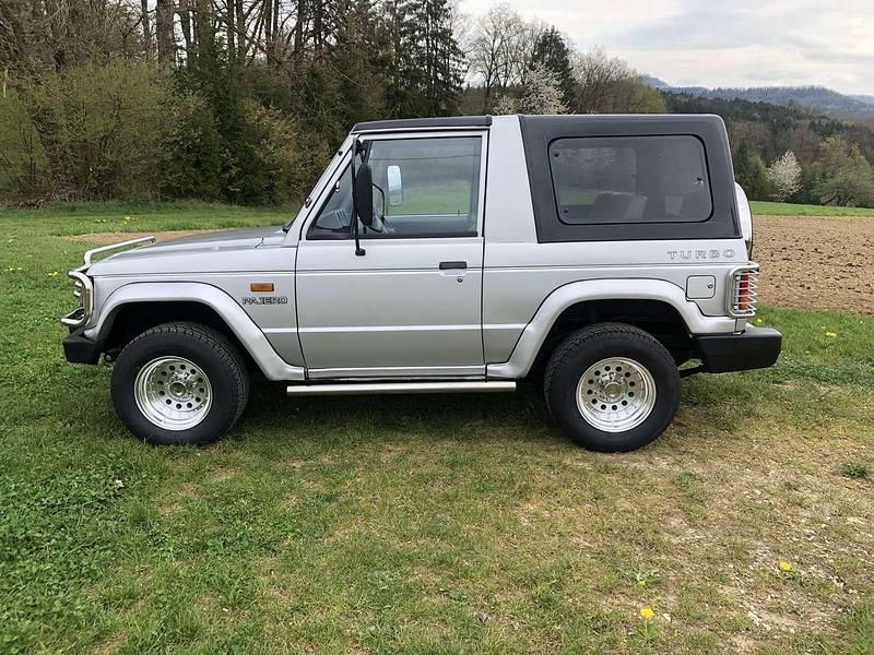 Gebraucht 1987 Mitsubishi Pajero SUV | 14.900 € - Bild 1/4