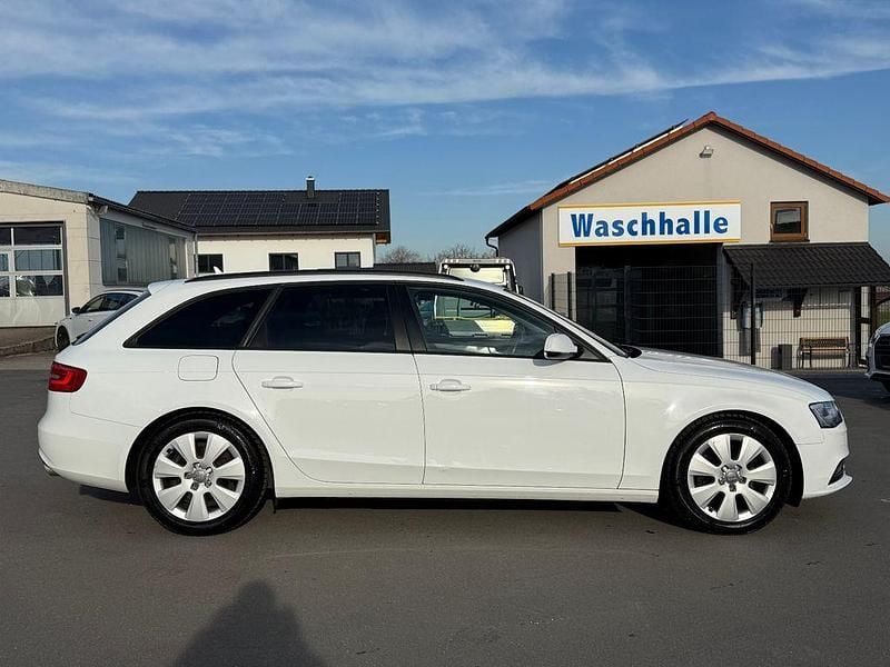 Gebraucht Audi A4 Sport 220 PS (161 kW) 2013 Weiß Kombi