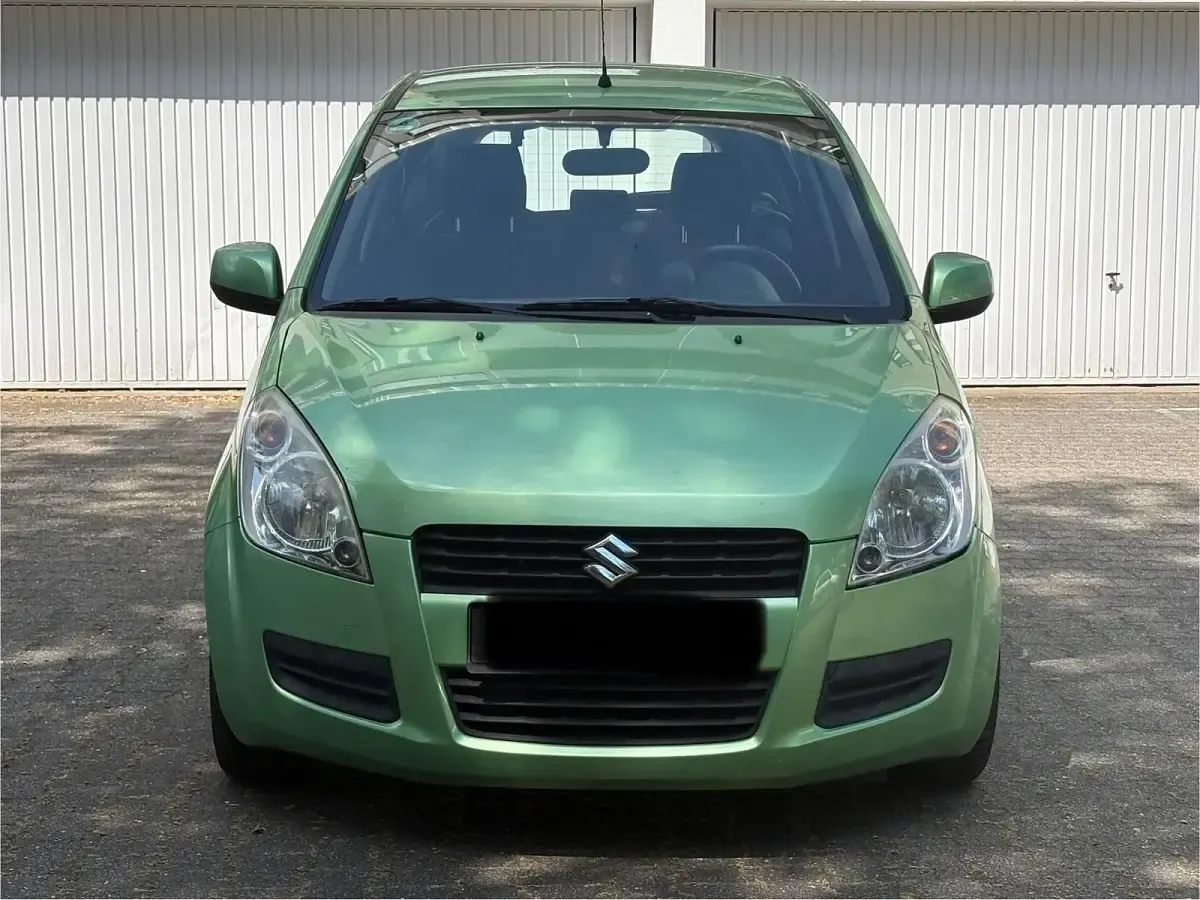Gebraucht Suzuki Splash 86 PS (63 kW) 2009 Grün Kleinwagen