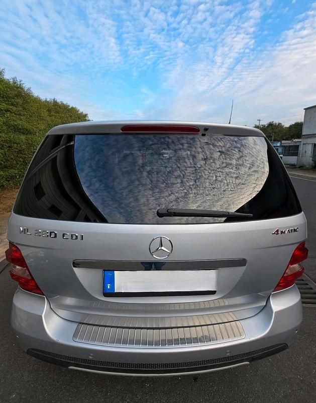 Usata Mercedes ML280 2007 Grigio SUV