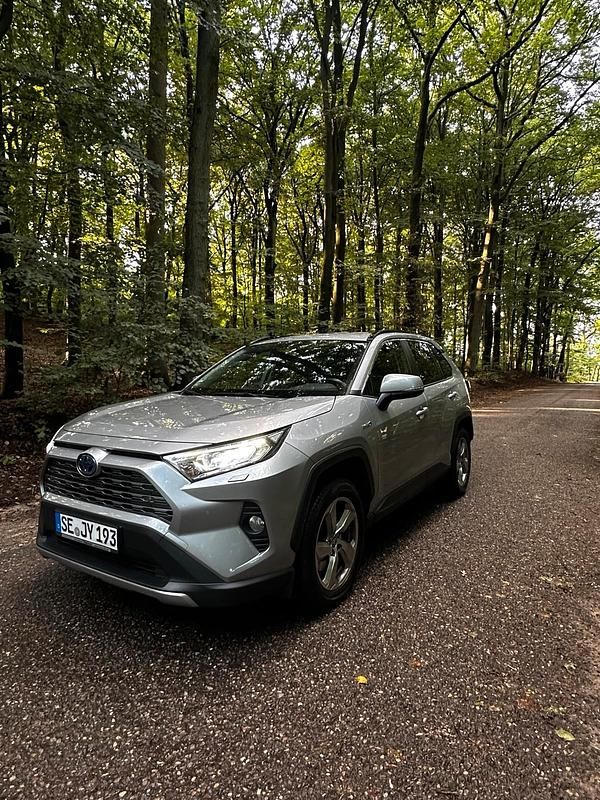 Gebraucht 2020 Toyota RAV4 Hybrid SUV | 27.000 € (Fairer Preis) - Bild 1/4